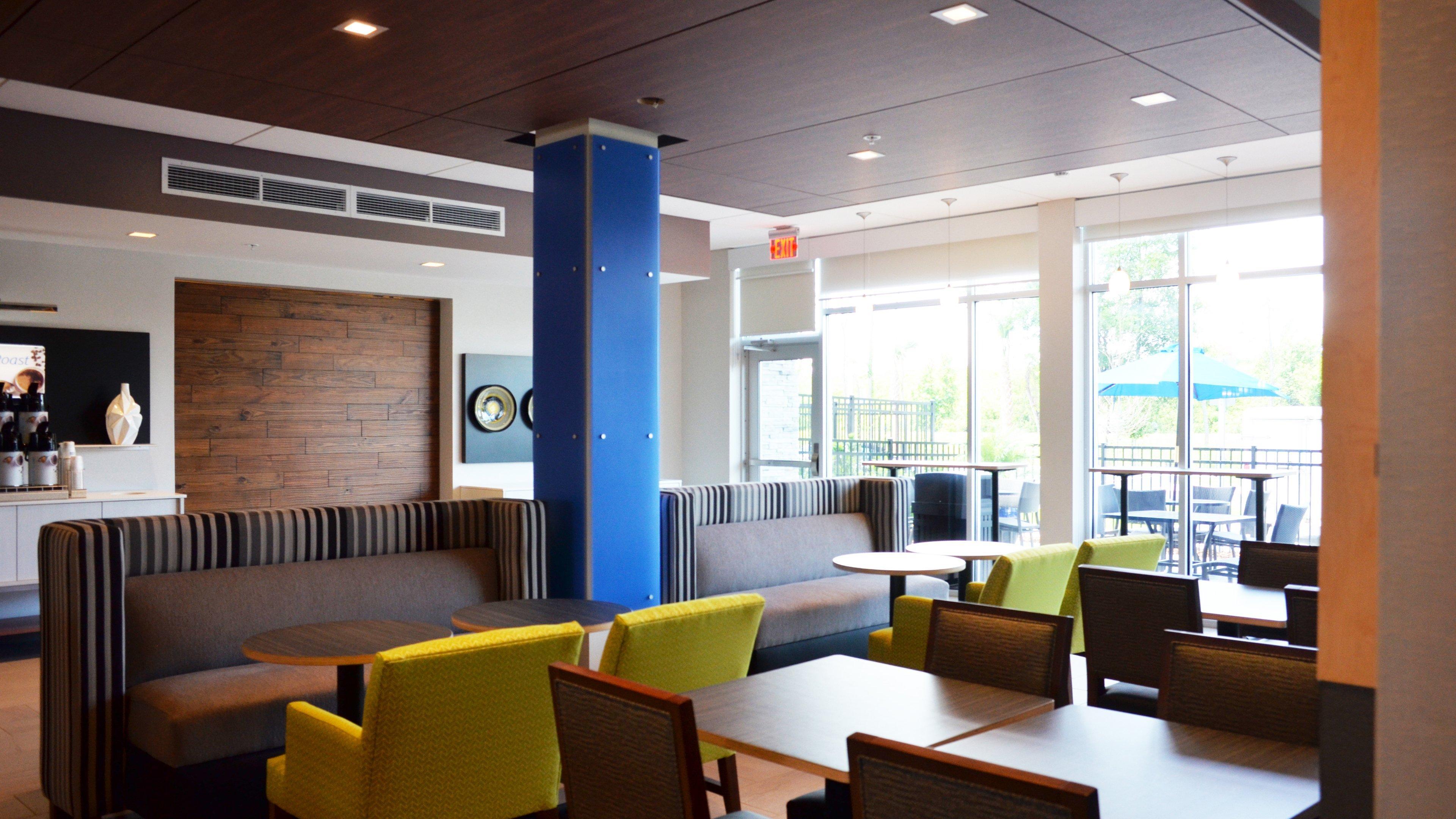 Holiday Inn Express & Suites - Jacksonville W - I295 And I10 By Ihg Exterior foto